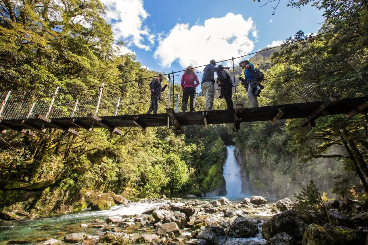 Guided Walk & Boat Cruise From Milford Sound